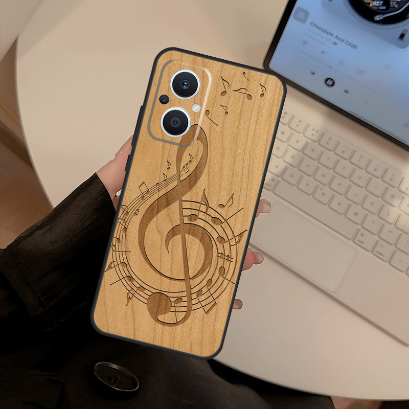 Funda de madera con estampado  - Oppo Reno 12 reseña y precio